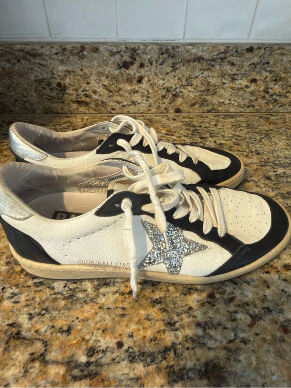 Golden Goose Cream and Black Low-Top Sneakers with Silver Star - Picture 2 of 4